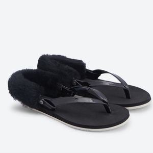 Authentic Ugg LaaLaa Sandals